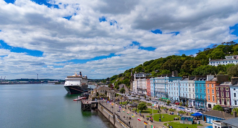 Renaissance à Cobh, Irlande